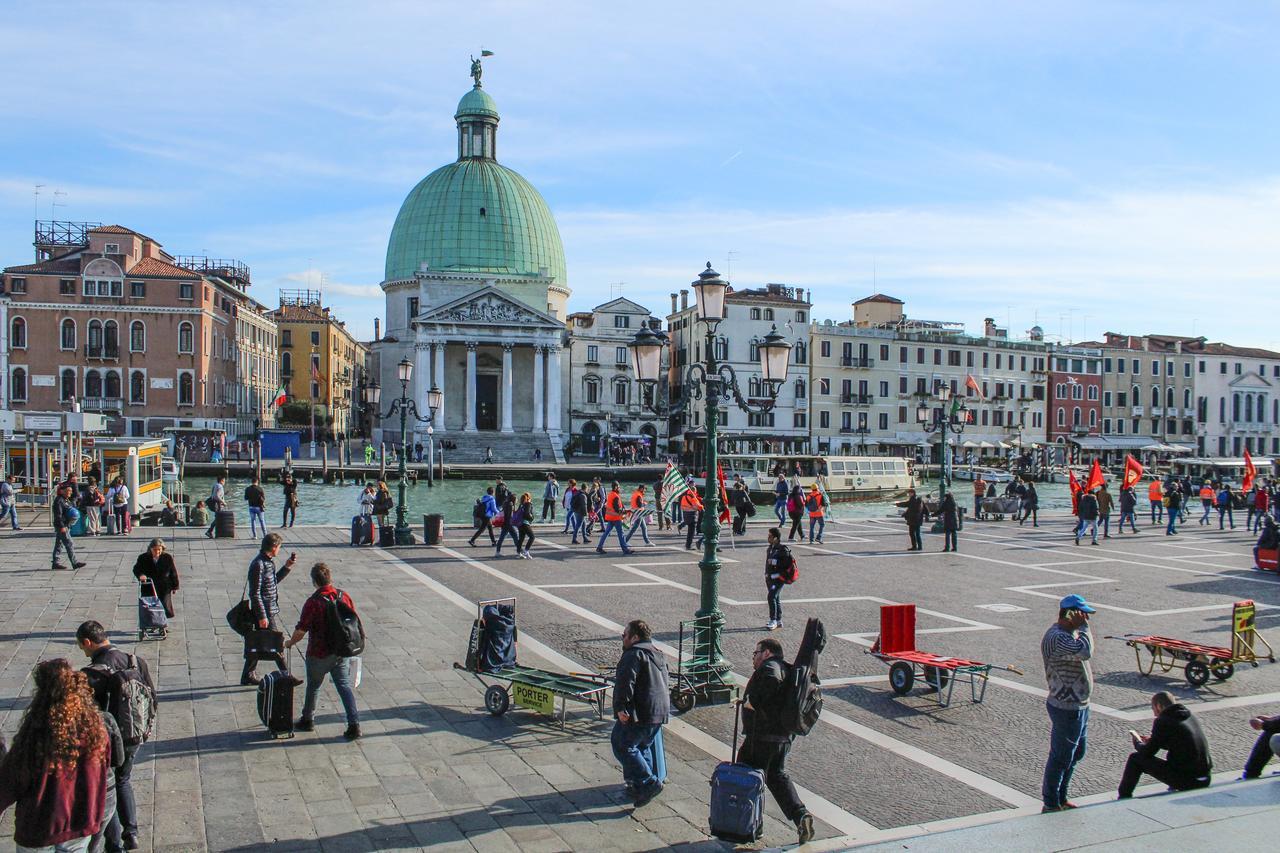 Centrale Mazzoni 15 Venice Exterior photo